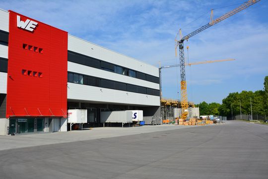 Mit dem Neubau will Würth Elektronik seinen Service-Anspruch unterstreichen.