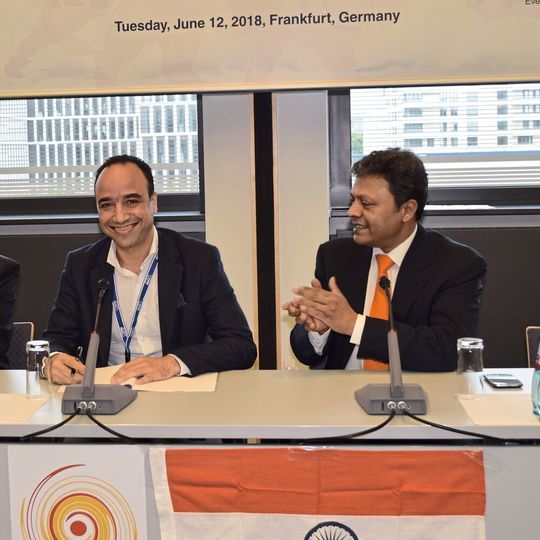 Signing the MOU: Rakesh Verma, Mohamed Takhim, Maulik Jasubhai (l–r) Signing the MOU: Rakesh Verma, Mohamed Takhim, Maulik Jasubhai (l–r)
