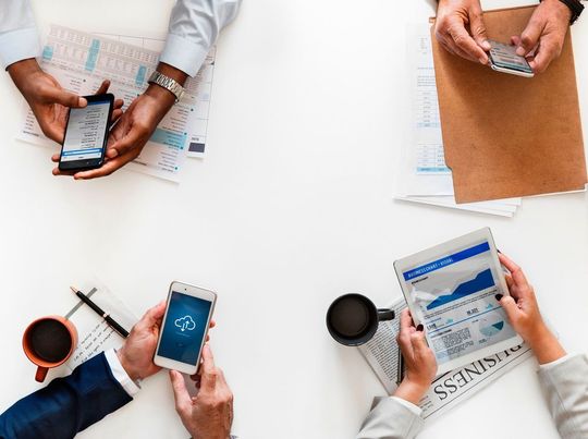 Pop-up-Meldung in Kombination mit einer informativen E-Mail können sowohl Interaktionen als auch die Kundenbindung steigern. Pop-up-Meldung in Kombination mit einer informativen E-Mail können sowohl Interaktionen als auch die Kundenbindung steigern.