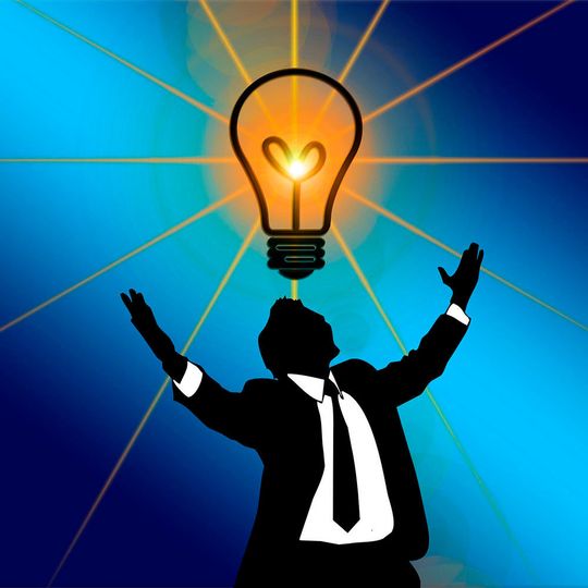 Security-Awareness-Training soll bei Miratbeitern für eine Sensibilisierung bei Themen der Computersicherheit führen. Security-Awareness-Training soll bei Miratbeitern für eine Sensibilisierung bei Themen der Computersicherheit führen.