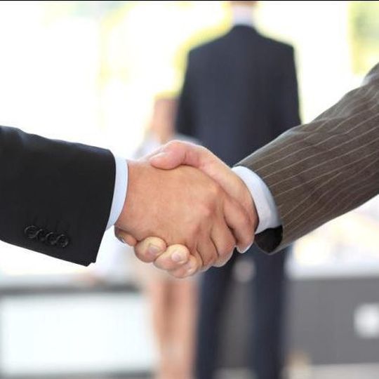 The MOU on strategic cooperation covers Xinfengming’s further investments in PTA phase II utilising BP’s most advanced PTA technologies and related products. The MOU on strategic cooperation covers Xinfengming’s further investments in PTA phase II utilising BP’s most advanced PTA technologies and related products.