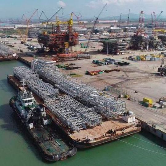 The first modules built at the Cooec-Fluor fabrication yard in Zhuhai, China recently arrived in Kuwait. The first modules built at the Cooec-Fluor fabrication yard in Zhuhai, China recently arrived in Kuwait.