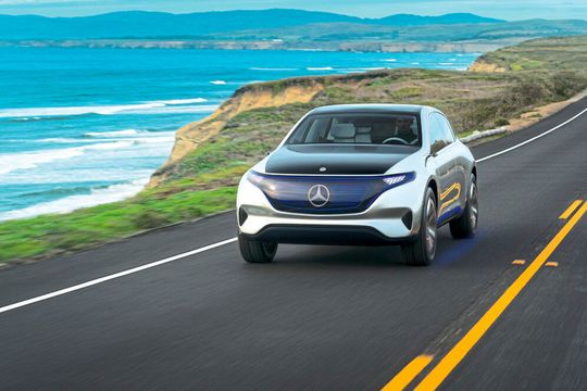 Beim Thema Nachhaltigkeit geht es um mehr als nur um Umweltschutz, wie das Beispiel der Daimler AG zeigt. Beim Thema Nachhaltigkeit geht es um mehr als nur um Umweltschutz, wie das Beispiel der Daimler AG zeigt.