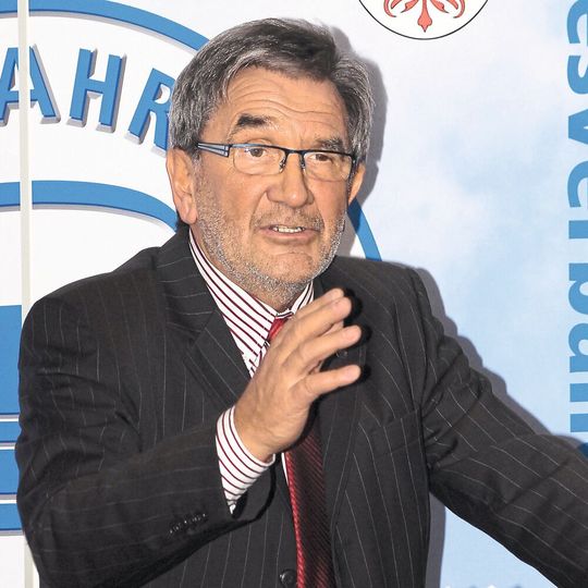 Hans-Peter Lange, Obermeister der Kfz-Innung Cottbus. Hans-Peter Lange, Obermeister der Kfz-Innung Cottbus.