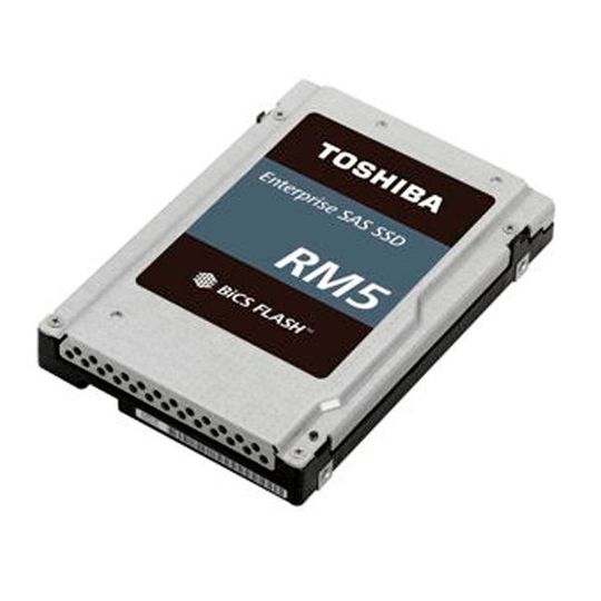 Mit der RM5-Serie will Toshiba eine Alternative zu SATA-SSDs bieten. Mit der RM5-Serie will Toshiba eine Alternative zu SATA-SSDs bieten.