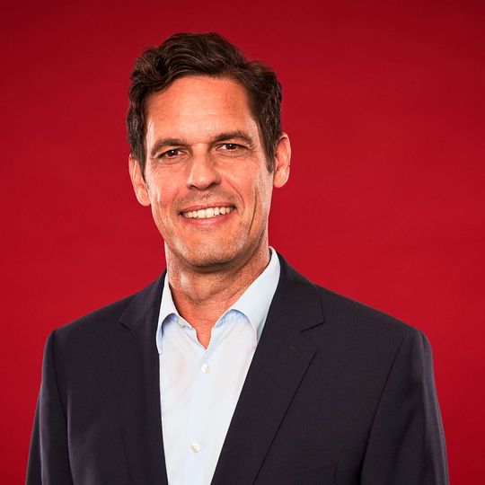 Oliver Mauss wird Anfang Juli seine Arbeit als CEO der PlusServer-Gruppe aufnehmen. Oliver Mauss wird Anfang Juli seine Arbeit als CEO der PlusServer-Gruppe aufnehmen.