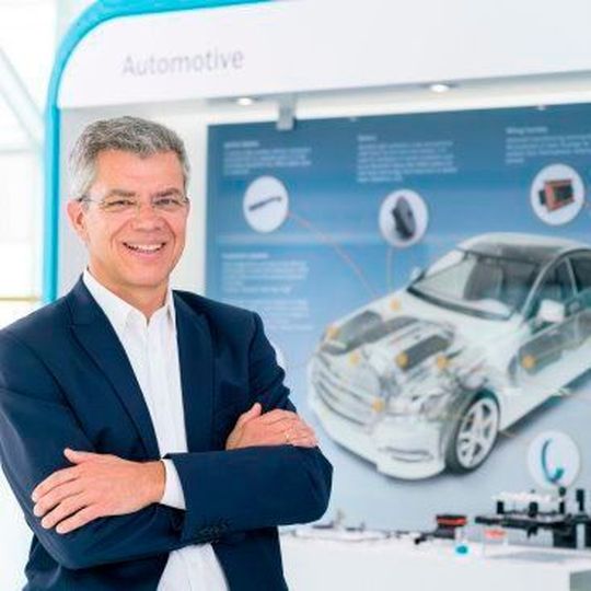 Beim Dichtungsspezialisten Trelleborg Sealing Solutions verantwortet Jochen Sanguinette seit 1. Juni 2018 den neuen Geschäftsbereich für das globale Automotive-Geschäft. Beim Dichtungsspezialisten Trelleborg Sealing Solutions verantwortet Jochen Sanguinette seit 1. Juni 2018 den neuen Geschäftsbereich für das globale Automotive-Geschäft.