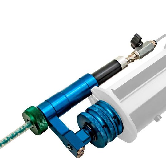 The cartridge mixer attachment LC-DCM from Tartler is equipped with a universal connection for numerous common cartridge systems. Small-quantity users who process cast resins and adhesives with pneumatic dispensers particularly stand to benefit from this. The cartridge mixer attachment LC-DCM from Tartler is equipped with a universal connection for numerous common cartridge systems. Small-quantity users who process cast resins and adhesives with pneumatic dispensers particularly stand to benefit from this.