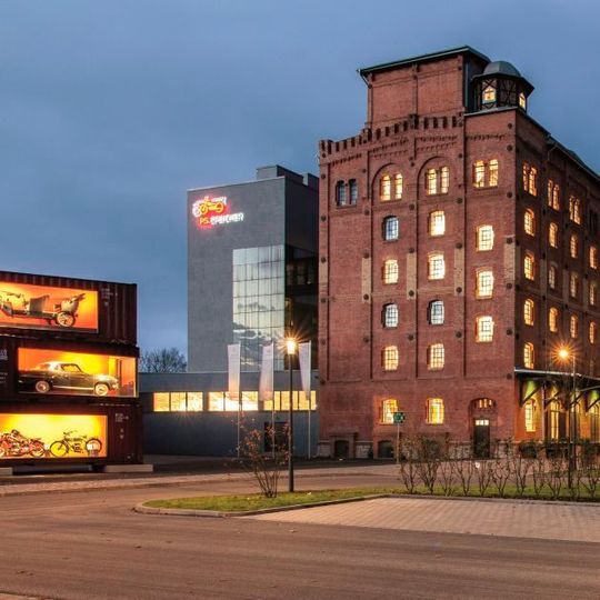 Das Oldtimermuseum „PS-Speicher“ in Einbeck begeht seinen vierten Geburtstag. Das Oldtimermuseum „PS-Speicher“ in Einbeck begeht seinen vierten Geburtstag.