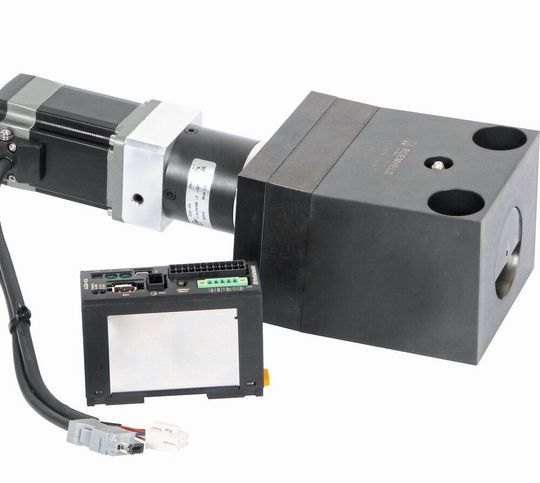 Roemhelds neuer programmierbarer, elektromechanischer Keilspanner steht, wie es heißt, für eine ölfreie Werkzeugspannung im Hinblick auf den Einsatz in Spritzgießmaschinen und Pressen. Der Installationsaufwand sei gering und die Intergration in die Maschinensteuerung kein „Hexenwerk“. Roemhelds neuer programmierbarer, elektromechanischer Keilspanner steht, wie es heißt, für eine ölfreie Werkzeugspannung im Hinblick auf den Einsatz in Spritzgießmaschinen und Pressen. Der Installationsaufwand sei gering und die Intergration in die Maschinensteuerung kein „Hexenwerk“.