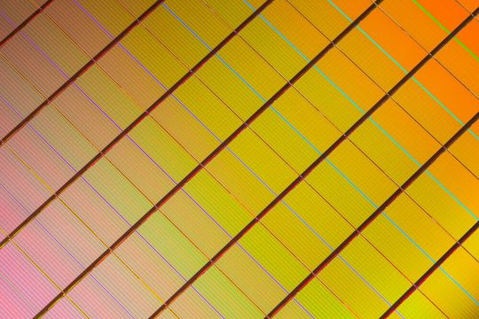 Alternative zu NAND-Flash: Intel und Micron beenden ihre Kooperation für das Entwickeln von 3D XPoint. Alternative zu NAND-Flash: Intel und Micron beenden ihre Kooperation für das Entwickeln von 3D XPoint.