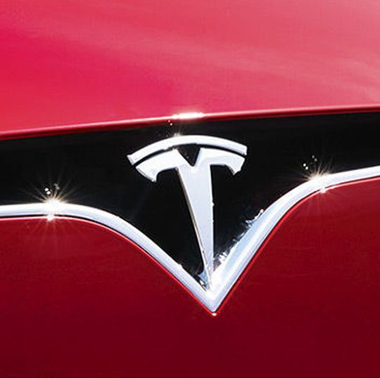 Tesla wirtschaftet weiterhin nicht nachhaltig profitabel. Tesla wirtschaftet weiterhin nicht nachhaltig profitabel.