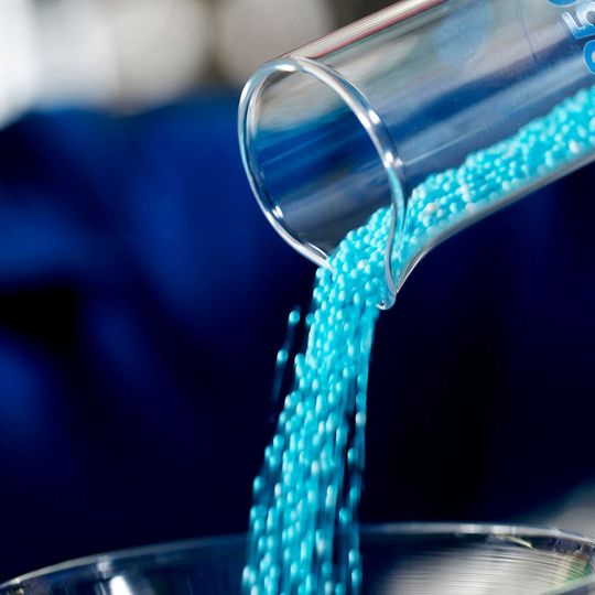 BASF will mit dem neuen FCC-Katalysator Fourte zur Erhöhung der Oktanzahl von Kraftstoffen in Raffinerien beitragen. (Symbolbild) BASF will mit dem neuen FCC-Katalysator Fourte zur Erhöhung der Oktanzahl von Kraftstoffen in Raffinerien beitragen. (Symbolbild)
