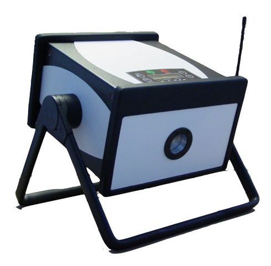 Ein tragbarer Röntgenapparat für die Werkstoffprüfung für die zerstörungsfreie Werkstoffprüfung.