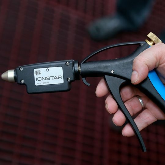 Ionstar kann auf der Automechanika ausprobiert werden. Ionstar kann auf der Automechanika ausprobiert werden.