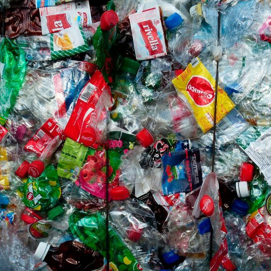 Lyondell Basell intends to advance chemical recycling by signing an agreement with the Karlsruhe Institute of Technology. Lyondell Basell intends to advance chemical recycling by signing an agreement with the Karlsruhe Institute of Technology.