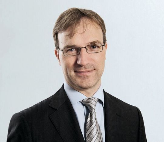 Dr. Markus Wiedemann, Fachanwalt für gewerblichen Rechtsschutz und und Finanzvorstand des Verbandes 3d-Druck: „Unser Verband hat klare Positionen mit Blick auf das Recht am persönlichen Datensatz, hinsichtlich des Wettbewerbsrechts und der gewerblichen Schutzrechte sowie bezüglich der Produkthaftung formuliert.“ Dr. Markus Wiedemann, Fachanwalt für gewerblichen Rechtsschutz und und Finanzvorstand des Verbandes 3d-Druck: „Unser Verband hat klare Positionen mit Blick auf das Recht am persönlichen Datensatz, hinsichtlich des Wettbewerbsrechts und der gewerblichen Schutzrechte sowie bezüglich der Produkthaftung formuliert.“