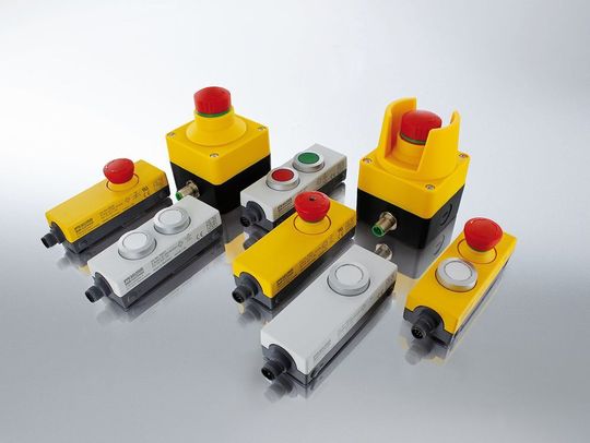 Not-Halt- und Reset-Taster von Murrelektronik.