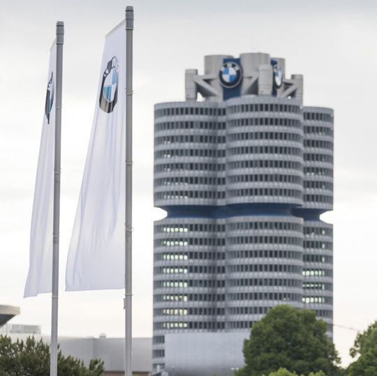 BMW hat im ersten Halbjahr 2018 trotz gestiegener Autoverkäufe weniger verdient als vor Jahresfrist. BMW hat im ersten Halbjahr 2018 trotz gestiegener Autoverkäufe weniger verdient als vor Jahresfrist.