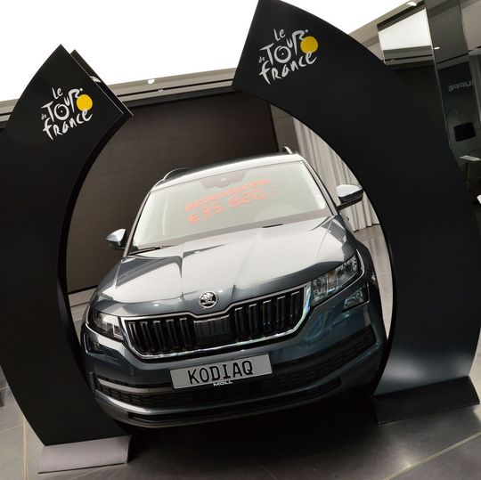 Skoda ist eines der elf Fabrikate der Moll-Gruppe, die sich um den Internet Sales Award 2018 beworben hat. Das Unternehmen erhielt kürzlich Besuch von der Jury. Skoda ist eines der elf Fabrikate der Moll-Gruppe, die sich um den Internet Sales Award 2018 beworben hat. Das Unternehmen erhielt kürzlich Besuch von der Jury.