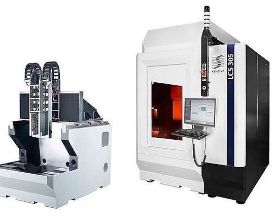 Steht fest auf einer schwingungsarmen Maschinenbasis aus Epument-Mineralguss von Rampf Machine Systems: das neuste Laserschneidsystem LCS 305 des Schweizer Unternehmens Synova. Außerdem hat Rampf mit seinem Epulight die Schlitteneinheit zum Leichtbausystem gemacht, heißt es. Rampf präsentiert seine Maschinenbettexpertise im Rahmen der AMB 2018 in Halle 5 am Stand A72 aus. Steht fest auf einer schwingungsarmen Maschinenbasis aus Epument-Mineralguss von Rampf Machine Systems: das neuste Laserschneidsystem LCS 305 des Schweizer Unternehmens Synova. Außerdem hat Rampf mit seinem Epulight die Schlitteneinheit zum Leichtbausystem gemacht, heißt es. Rampf präsentiert seine Maschinenbettexpertise im Rahmen der AMB 2018 in Halle 5 am Stand A72 aus.