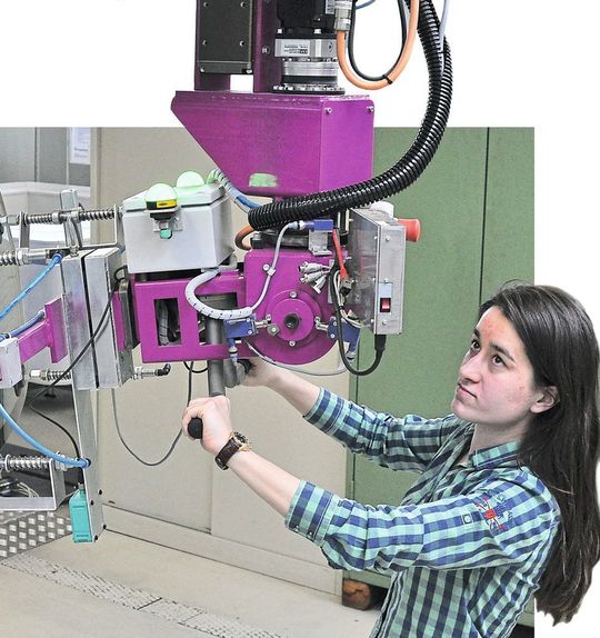 With the viewpoint paper on Industry Workplace 2025, researchers at the WGP have used a new model to assess current and anticipated technological developments in industrial automation and deduce necessary responses on the part of firms and society. With the viewpoint paper on Industry Workplace 2025, researchers at the WGP have used a new model to assess current and anticipated technological developments in industrial automation and deduce necessary responses on the part of firms and society.