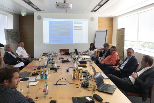 Über 120 Unternehmen haben sich im 25. Jubiläumsjahr der Automechanika um einen Innovation Award beworben. Die Jury hat am 9. August getagt, die Preisträger werden am 11. September verkündet.