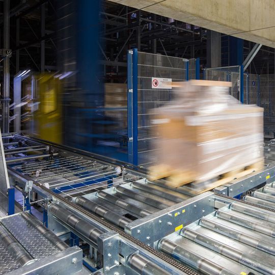 Der Thementag von IO-Consultants rund um Logistik 4.0 ist ein logistisches Diskussions- und Netzwerkforum mit spannenden Einblicken namhafter Unternehmen und der TU München. Der Thementag von IO-Consultants rund um Logistik 4.0 ist ein logistisches Diskussions- und Netzwerkforum mit spannenden Einblicken namhafter Unternehmen und der TU München.