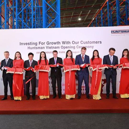 Huntsman’s ribbon-cutting ceremony of the ‘formulations manufacturing’ facility in Vietnam. Huntsman’s ribbon-cutting ceremony of the ‘formulations manufacturing’ facility in Vietnam.