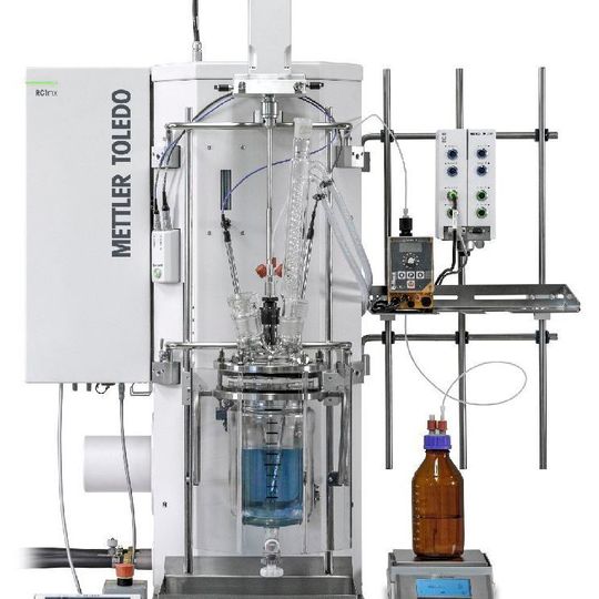 Das komplette System besteht aus dem RC1mx und der Option HFCal. Diese ermöglicht die vollständige Bestimmung der thermodynamischen Informationen, schnell und präzise unter allen Prozessbedingungen. Das komplette System besteht aus dem RC1mx und der Option HFCal. Diese ermöglicht die vollständige Bestimmung der thermodynamischen Informationen, schnell und präzise unter allen Prozessbedingungen.