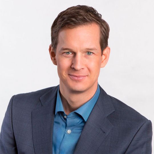Ralf Haberich, Vorstandsvorsitzender CRM Partners AG, äußert sich zur Zukunft von Microsoft Azure im deutschen Markt. Ralf Haberich, Vorstandsvorsitzender CRM Partners AG, äußert sich zur Zukunft von Microsoft Azure im deutschen Markt.