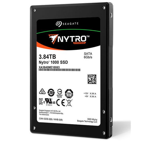Mit der Nytro 1351 und 1551 hatte Seagate auf dem diesjährigen Enterprise Flash Summit zwei neue Enterprise-Flash-Speicher im Gepäck. Mit der Nytro 1351 und 1551 hatte Seagate auf dem diesjährigen Enterprise Flash Summit zwei neue Enterprise-Flash-Speicher im Gepäck.