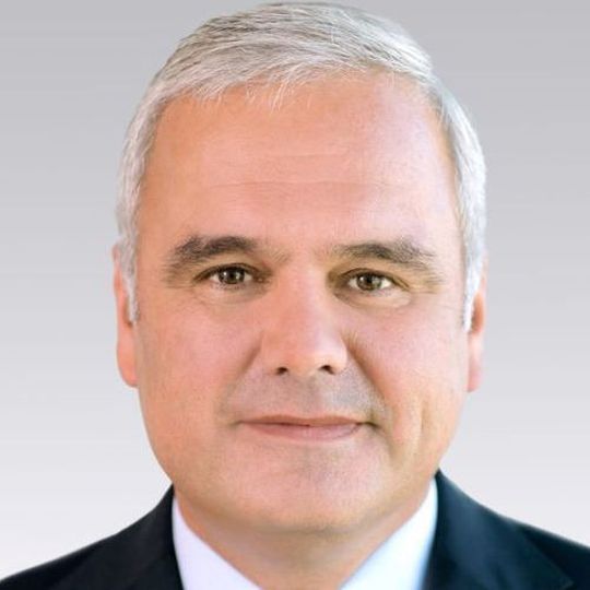 Oelrich is currently a member of the Executive Committee of Sanofi with responsibility for the global diabetes and cardiovascular business. Oelrich is currently a member of the Executive Committee of Sanofi with responsibility for the global diabetes and cardiovascular business.