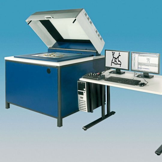 Das Flat-Scope 650 von Werth. Das Flat-Scope 650 von Werth.
