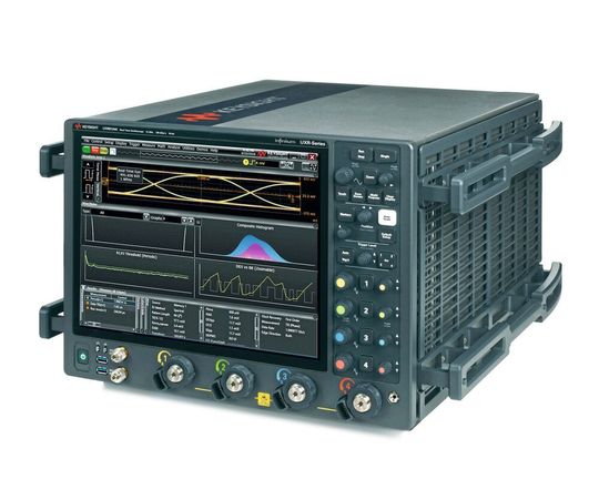 Die Oszilloskop-Serie UXR bietet eine maximale analoge Bandbreite von 110 GHz. Die Oszilloskop-Serie UXR bietet eine maximale analoge Bandbreite von 110 GHz.