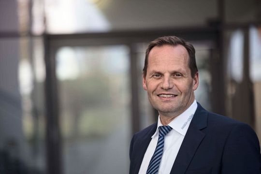 Dr. Hagen Gehringer, Geschäftsführer Technik Bausch+Ströbel Dr. Hagen Gehringer, Geschäftsführer Technik Bausch+Ströbel