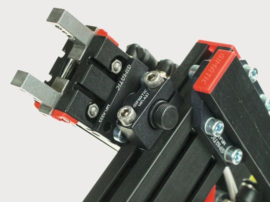 Das Unternehmen Gimatic ist Komponenten und Systemlösungen für industrielle Automatisierung und Handling bekannt – wie beispielsweise für Greifer. Das Unternehmen Gimatic ist Komponenten und Systemlösungen für industrielle Automatisierung und Handling bekannt – wie beispielsweise für Greifer.