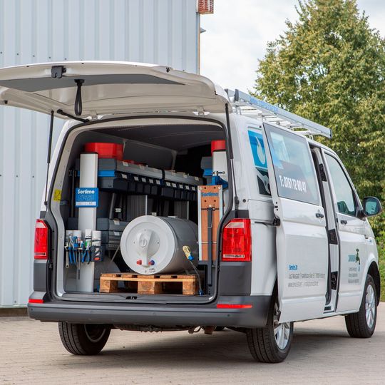 Viel Stauraum für Transportgut und Werkzeug bietet das neue SR5-Regalsystem von Sortimo. Viel Stauraum für Transportgut und Werkzeug bietet das neue SR5-Regalsystem von Sortimo.