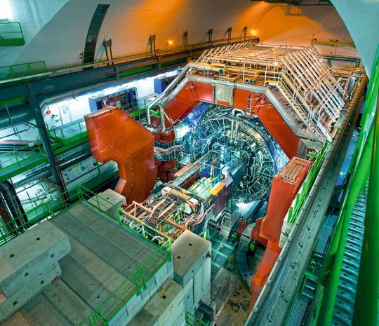 Das Experiment ALICE am Teilchenbeschleuniger Large Hadron Collider Das Experiment ALICE am Teilchenbeschleuniger Large Hadron Collider