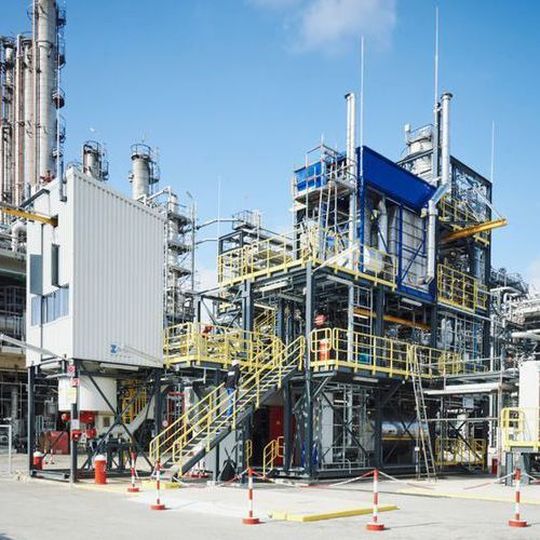 OMV’s Re Oil Facility Produces Synthetic Crude from Plastic Waste