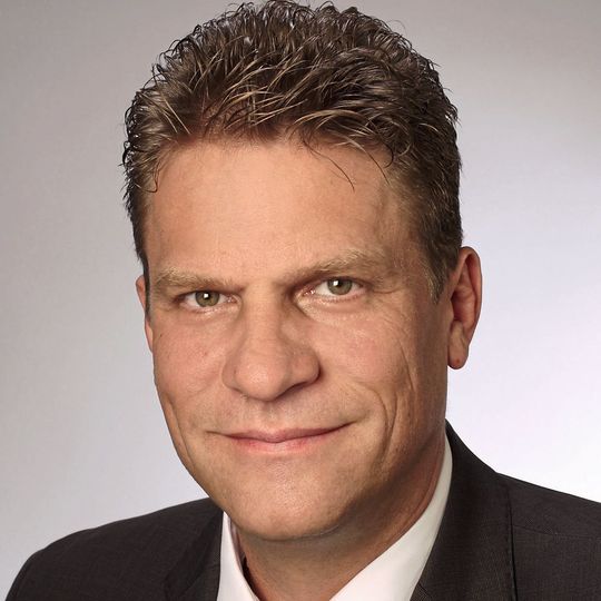 Matthias Rommel leitet den Geschäftsbereich Lineartechnik bei der Bosch Rexroth AG. Matthias Rommel leitet den Geschäftsbereich Lineartechnik bei der Bosch Rexroth AG.