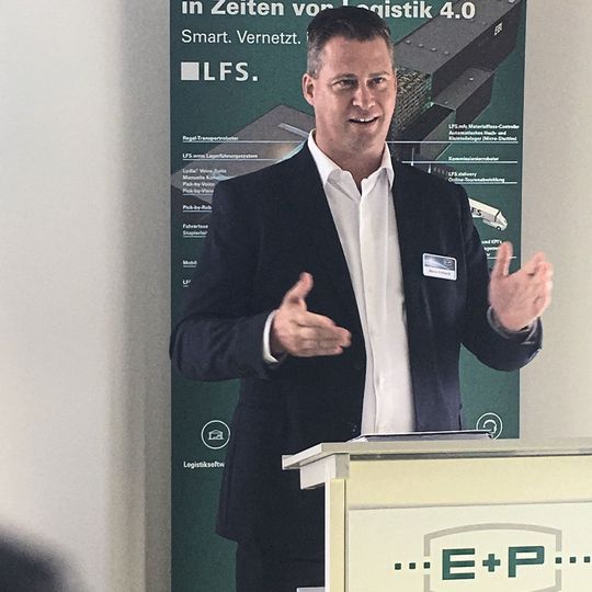 Will das größte Warehouse der Welt bauen: E+P-Geschäftsführer Marco Ehrhardt. Will das größte Warehouse der Welt bauen: E+P-Geschäftsführer Marco Ehrhardt.