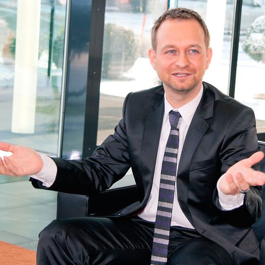 Philipp Wallner, Industrial Automation & Machinery Industry Manager bei MathWorks, erklärt, wie Ingenieure bei der Implementierung von Algorithmen zur vorrausschauenden Wartung unterstützt werden können. Philipp Wallner, Industrial Automation & Machinery Industry Manager bei MathWorks, erklärt, wie Ingenieure bei der Implementierung von Algorithmen zur vorrausschauenden Wartung unterstützt werden können.