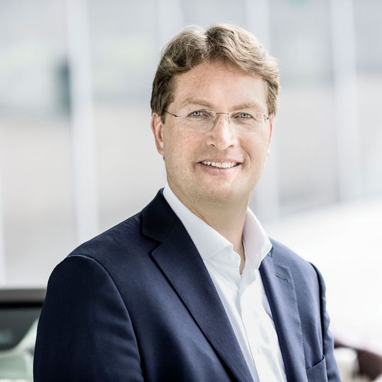 Ola Källenius wird im kommenden Jahr den Vorstandsvorsitz bei Daimler übernehmen. Ola Källenius wird im kommenden Jahr den Vorstandsvorsitz bei Daimler übernehmen.