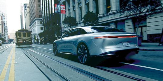 Simulation: Der Lucid Air wurde von unterschiedlichen Teams mit Hilfe der Plattform Ansys Workbench in zwei Jahren entwickelt. Simulation: Der Lucid Air wurde von unterschiedlichen Teams mit Hilfe der Plattform Ansys Workbench in zwei Jahren entwickelt.