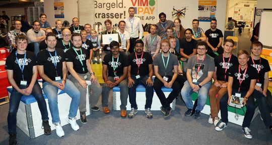 Insgesamt 8 Teams brachten ihre kreativen Ideen beim von Texas Instruments ausgerichteten ersten ersten Smart City Freising Hackathon am 28. und 29. September ein. Insgesamt 8 Teams brachten ihre kreativen Ideen beim von Texas Instruments ausgerichteten ersten ersten Smart City Freising Hackathon am 28. und 29. September ein.