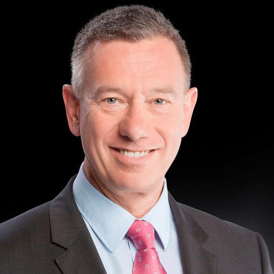 Joachim Schlereth, neuer Leiter Mercedes-Benz Lkw Vertrieb und Services Deutschland. Joachim Schlereth, neuer Leiter Mercedes-Benz Lkw Vertrieb und Services Deutschland.
