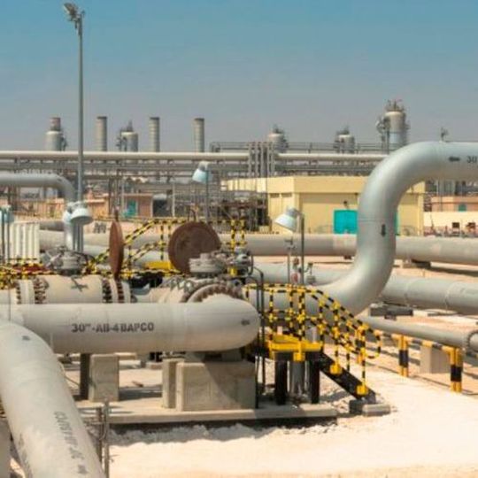 The thirty inches diameter and 112 kilometers long AB-4 pipeline originates from Saudi Aramco’s Abqaiq Plants and terminates at the Bapco Refinery in Bahrain. The thirty inches diameter and 112 kilometers long AB-4 pipeline originates from Saudi Aramco’s Abqaiq Plants and terminates at the Bapco Refinery in Bahrain.
