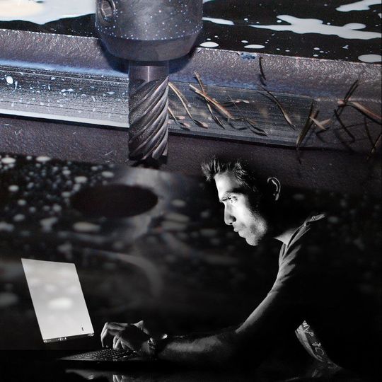 Bei 8 von 10 Industrieunternehmen stehen die IT-Systeme heute heftiger unter Beschuss durch Cyber-Angriffe, als vor zwei Jahren. Bei 8 von 10 Industrieunternehmen stehen die IT-Systeme heute heftiger unter Beschuss durch Cyber-Angriffe, als vor zwei Jahren.