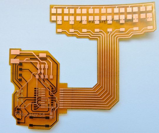 Flexible Leiterplatten: Ein Vergleich verschiedener Materialien zeigt, welchers Lasersystem für welche Anwendung am besten geeignet ist. Flexible Leiterplatten: Ein Vergleich verschiedener Materialien zeigt, welchers Lasersystem für welche Anwendung am besten geeignet ist.